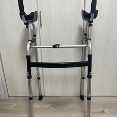 折りたたみ式ウォーカーの画像