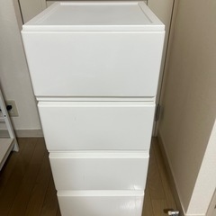 Amazon 4段 収納家具の画像