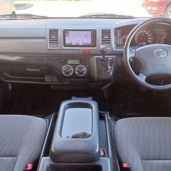 ★ハイエース★４WD★ディーゼル★の画像