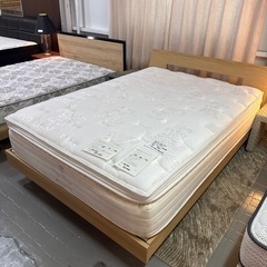 ダブルベッドセットの画像