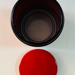 新品【brabantia】ブラバンシア 保存容器 1.4L キャニスター 窓付 スチール 保管 スチール製 窓付き 赤の画像