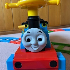電動乗車きかんしゃトーマス2台の画像