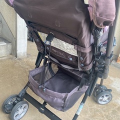 ベビーカーの画像