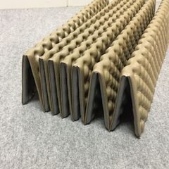 J7P2416 スリーピング マット THERMAREST サンマレスト Z-Lite ゼットライト 折りたたみ コンパクト レギュラー サイズ 3シーズン用 ウレタン アウトドア キャンプ デイ ピクニック ツーリング 登山 車中泊 防災 釣り 現状の画像