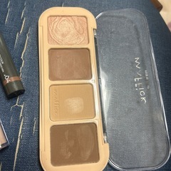 メイク用品セットの画像