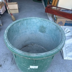 ネリ樽 75 グリーン 土木作業 左官用品 工事 大工用品 園芸 農業 モルタル 左官バケツ 道具 バケツ リス興業 開口部外寸法：φ560 高さ：470mmの画像