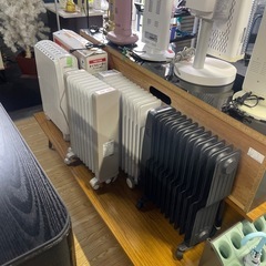 暖房器具　こたつ　ストーブの画像