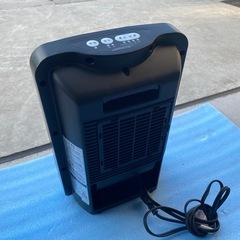 ヒーター　センサー付セラミックファンヒーター　YAMAZEN 2019年製　小倉北区の画像