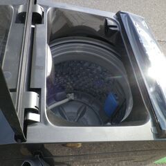 Comfee’コンフィー(COMFEE) 2024年　全自動洗濯機 6kg  部屋干し 風乾燥　 除菌 8つの洗濯コース 　ガラスドアの画像