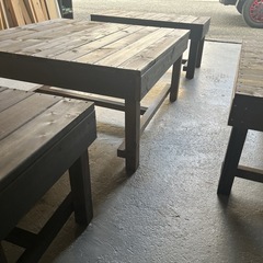 早いもの勝ち　DIY手作り ウォルナット色　ウッドデッキ縁台1台　ベンチ3台　引き取り限定の画像