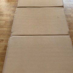 シングル3つ折りマットレスの画像