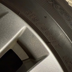 ノーマルタイヤの画像