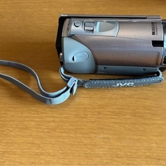 JVC GZ-E355-N 
Everio の画像