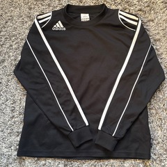 150サイズ長袖スポーツ
ウエア の画像