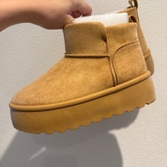 新品　ムートンブーツ24センチの画像