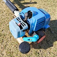 【引取限定】丸山製作所 BIG-M エンジン刈払機 草刈り機　BC232Mの画像