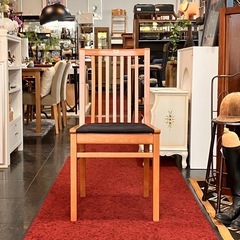 【在庫4脚】　90’s  シンプルモダンなダイニングチェア　椅子の画像