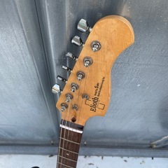 （ジャンク品）Elioth ストラトキャスター S303 サンバースト エリオスの画像