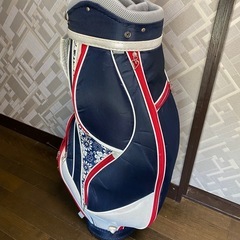 レディースゴルフバッグの画像