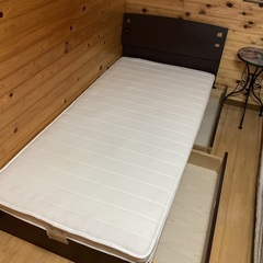 シングルベッドマットレスの画像