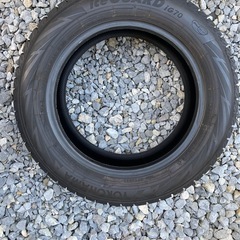 極上スタッドレスタイヤ 205/60R16の画像