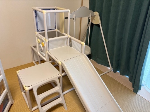 ジャングルジム