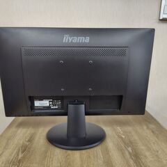 ２４インチ液晶モニターの画像