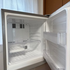 SHARP冷蔵庫の画像
