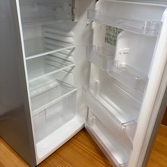 SHARP冷蔵庫の画像