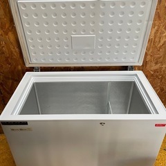 a(7697) ホワイトベアー 冷凍ストッカー NWBST250-G 250L W995D607H857 鍵無し ガラスドア欠品 直接引き取り歓迎 大阪の画像
