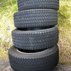 ブリヂストン　ブリザック　5穴　205/60R16 VRX3　バルミナ (BALMINUM)の画像