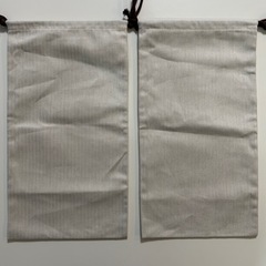 HERMES エルメス  ■種類 保存袋 ロゴ入り巾着袋 シューズケース  ■サイズ寸法 約40cm x 21.5cmの画像