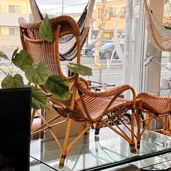 ビンテージ　ヤマカワラタン　イージーチェアとオットマン　ラウンジチェアの画像