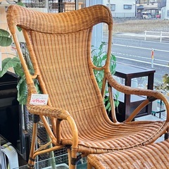 ビンテージ　ヤマカワラタン　イージーチェアとオットマン　ラウンジチェアの画像