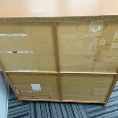 マガジンラック付き収納2点の画像