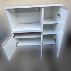 食器棚 白の画像