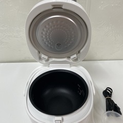 R418 ☀️ 2025年製の未使用品！ NEOVE 炊飯ジャー 3合炊き RRS-AM30WT ⭐の画像
