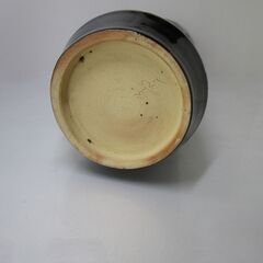 花瓶(黒緑色)の画像