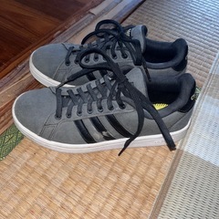 adidas 値下げ可の画像