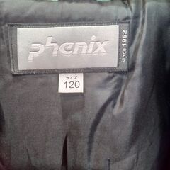 冬服　ジャンバー　ダウンジャケット　ジュニア　子供服　雪遊び　スキーウェア　上のみ　１２０サイズ　フェニックスの画像