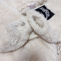 お取引中ANAP ファーアウターの画像