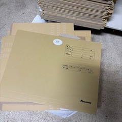 【無料であげます！】カルテ　ポケットフォルダー　ファイル　コクヨの画像