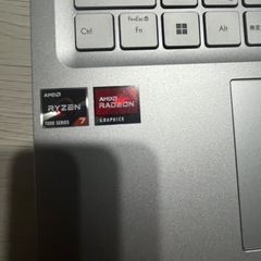 【美品】ASUS Vivobook 15X OLED Ryzen7 16GB SSD512GB 高性能ノートPC の画像