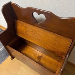 アンティーク系　ベンチ収納
の画像