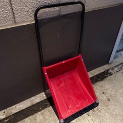 ママさんダンプ／除雪スコップ　赤の画像