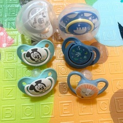 哺乳瓶　マグ　おしゃぶりの画像