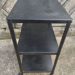 スチールラックの画像