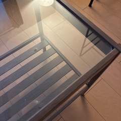 IKEA サイドテーブルの画像