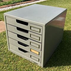 PLUS スチール製A4レターケースの画像