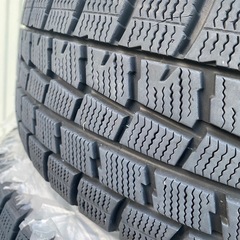 195/65R15スタッドレスタイヤ4本の画像